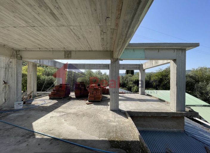 Image No.28-Propriété à vendre à Chora