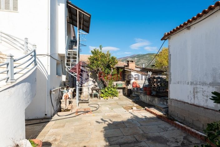 Image No.22-2 Bed Property for sale