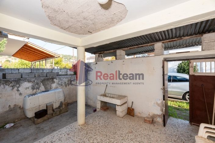 Image No.13-2 Bed Property for sale