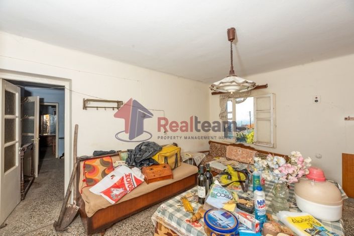 Image No.4-2 Bed Property for sale