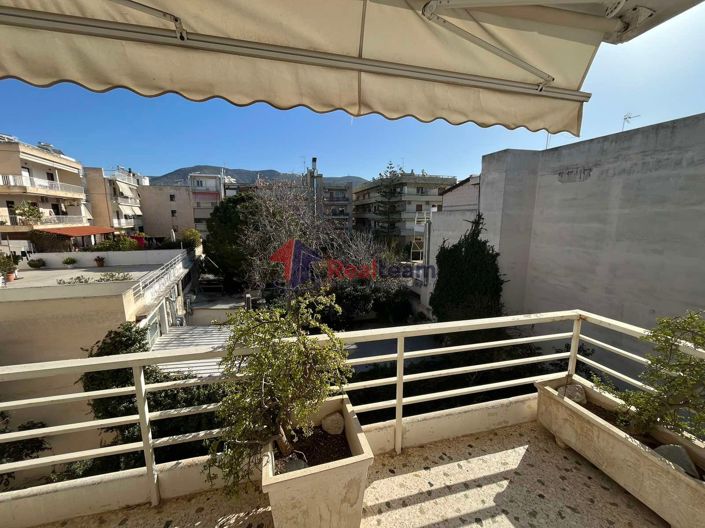 Image No.11-2 Bed Property for sale