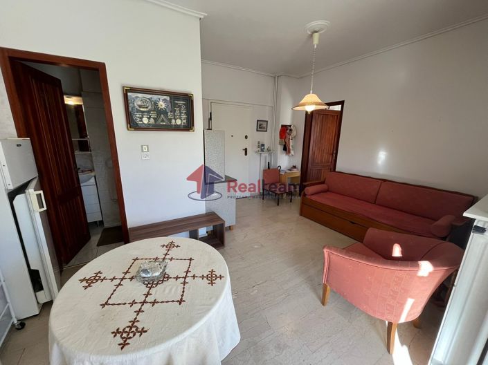 Image No.3-2 Bed Property for sale