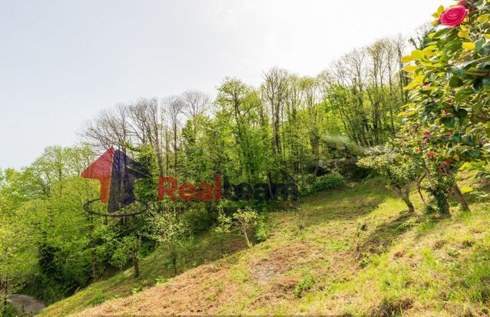 Image No.22-2 Bed Property for sale