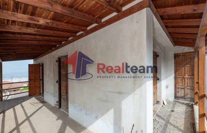 Image No.13-3 Bed Property for sale