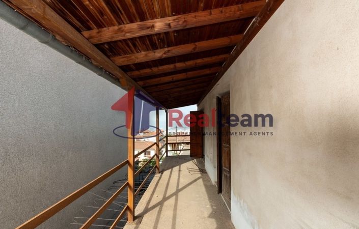 Image No.15-3 Bed Property for sale