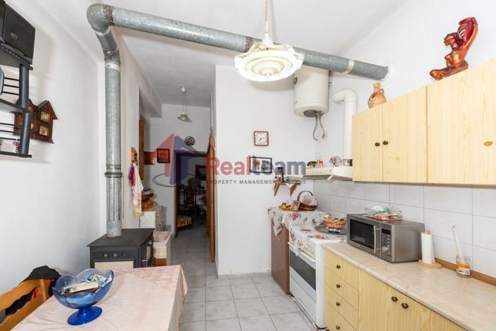 Image No.14-2 Bed Property for sale