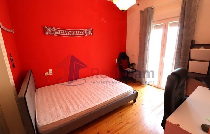 Image No.14-3 Bed Property for sale