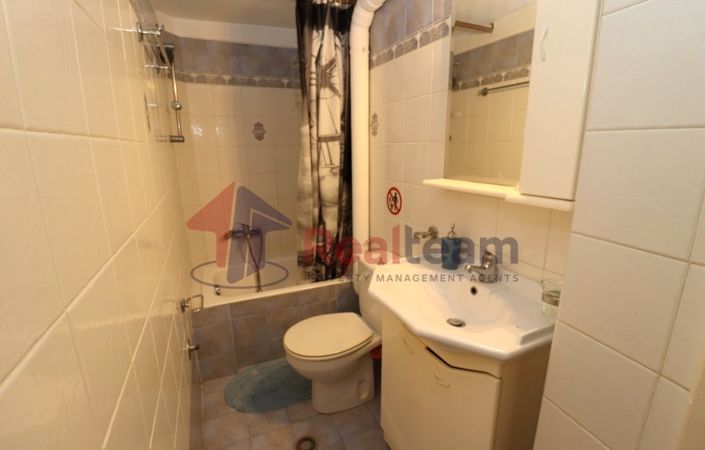 Image No.16-3 Bed Property for sale