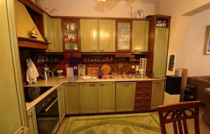 Image No.9-3 Bed Property for sale