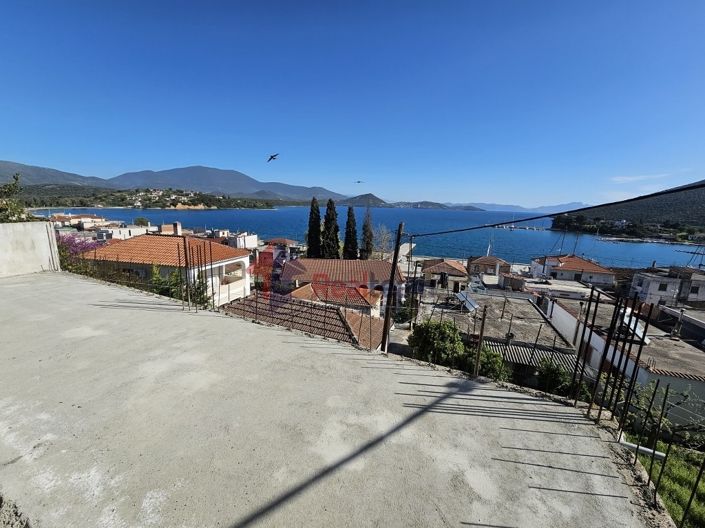 Image No.16-2 Bed Property for sale