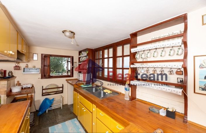 Image No.5-3 Bed Property for sale