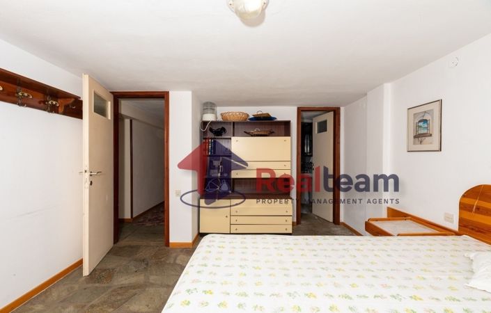 Image No.8-3 Bed Property for sale