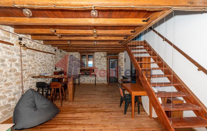 Image No.15-2 Bed Property for sale