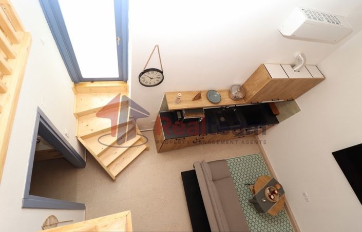 Image No.18-1 Bed Property for sale