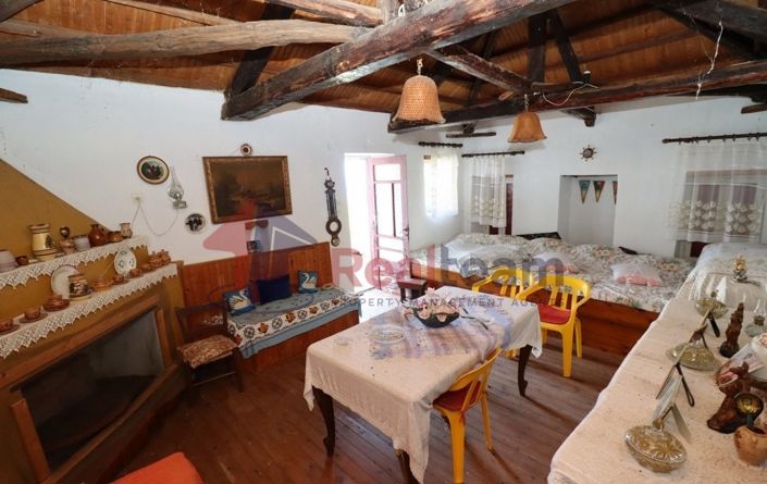 Image No.17-1 Bed Property for sale