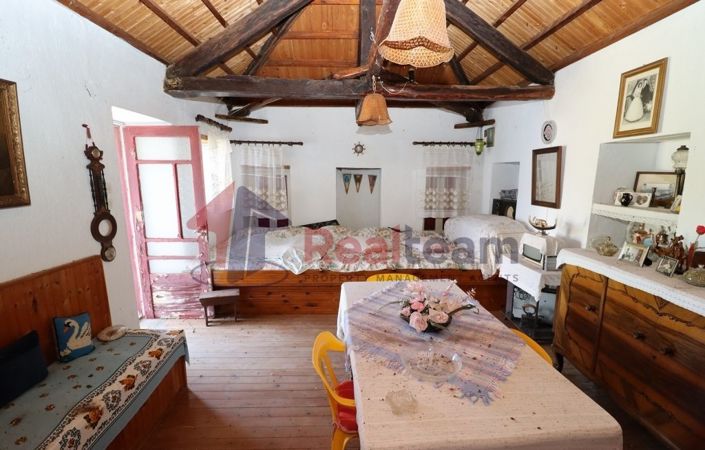 Image No.18-1 Bed Property for sale