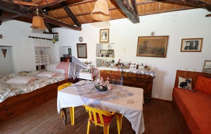 Image No.19-1 Bed Property for sale