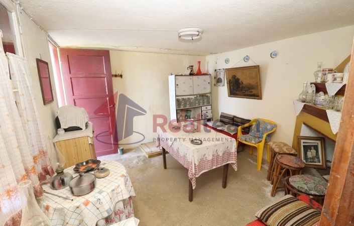 Image No.22-1 Bed Property for sale