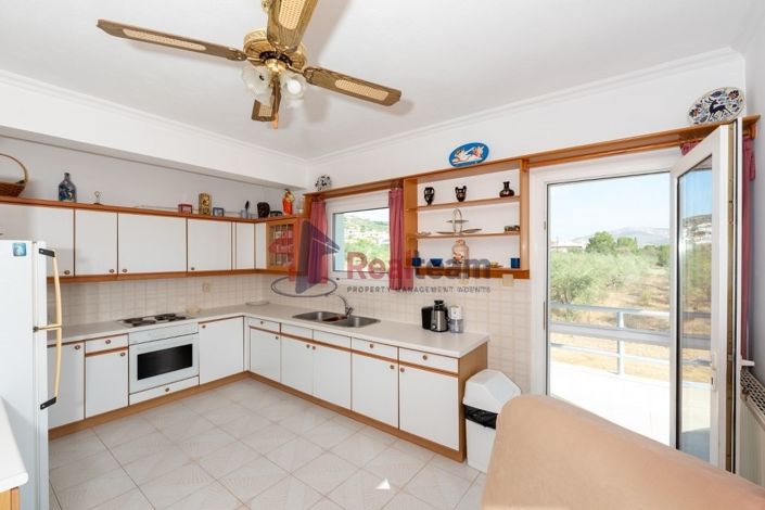 Image No.6-4 Bed Property for sale