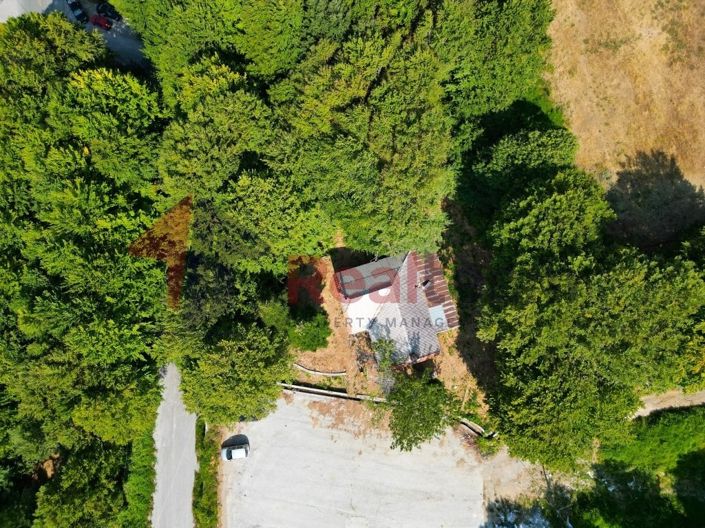 Image No.25-3 Bed Property for sale