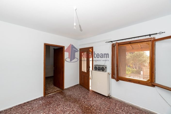 Image No.4-Propriété de 3 chambres à vendre à Pteleos