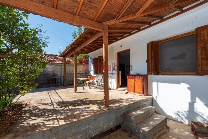 Image No.8-Propriété de 3 chambres à vendre à Pteleos