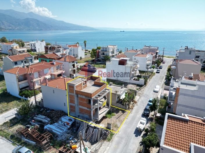 Image No.4-3 Bed Property for sale