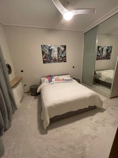 Image No.12-6 Bed Maisonette for sale