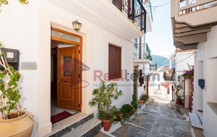 Image No.6-2 Bed Property for sale