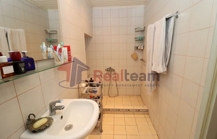 Image No.14-1 Bed Property for sale