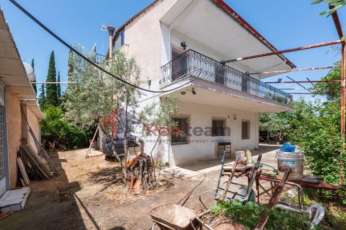 Image No.25-6 Bed Property for sale