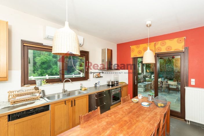 Image No.7-4 Bed Property for sale