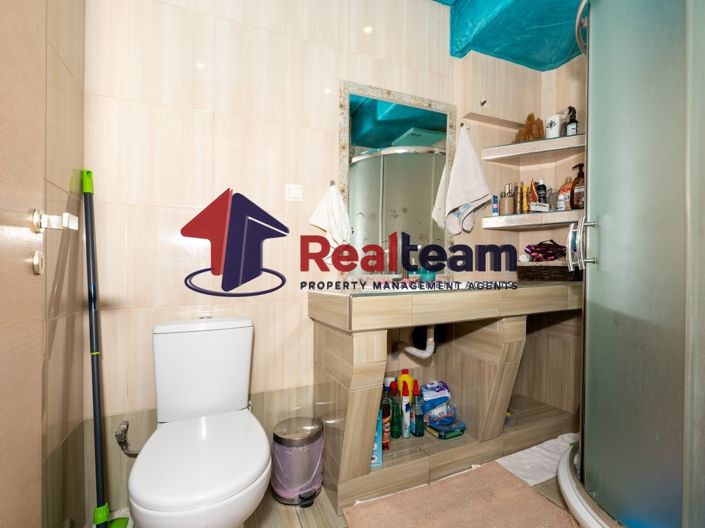 Image No.15-4 Bed Property for sale