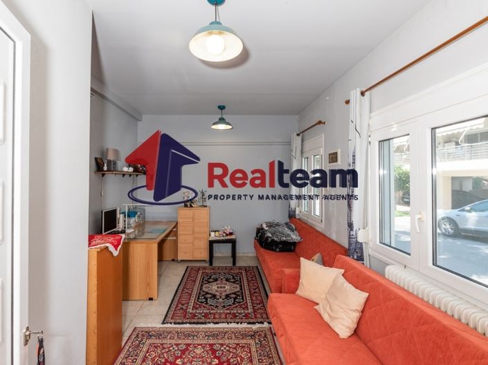 Image No.17-4 Bed Property for sale