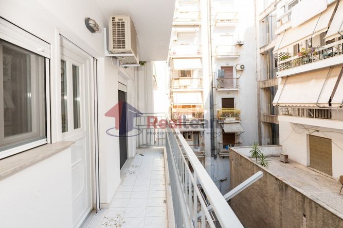 Image No.24-1 Bed Apartment for sale