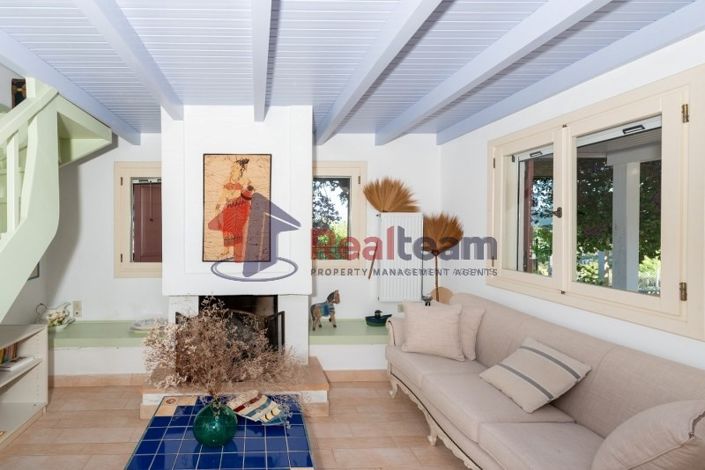 Image No.15-4 Bed Property for sale