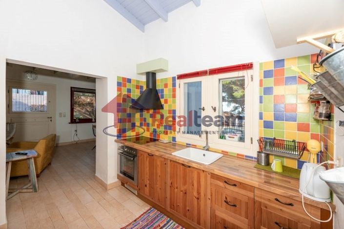 Image No.23-4 Bed Property for sale