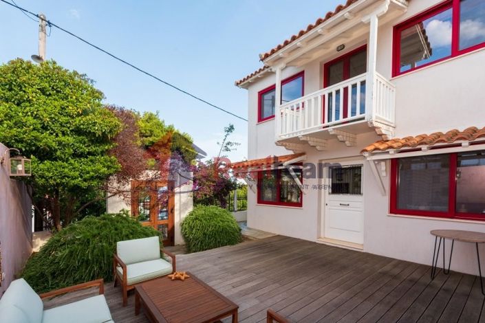 Image No.29-4 Bed Property for sale