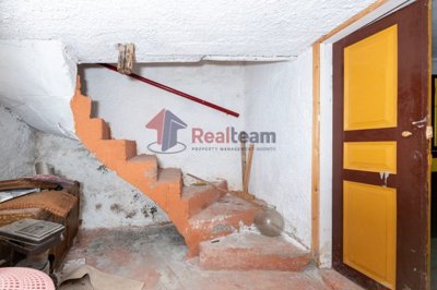 18f2de067eb4461b90aedcd4c94c1679