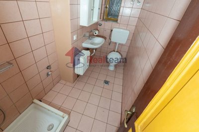 87a31852e63f48e5b42d7abfe79831a3