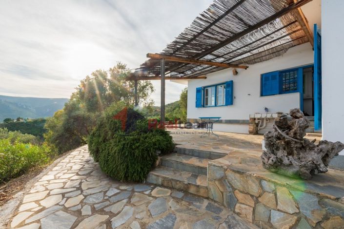 Image No.21-2 Bed Property for sale