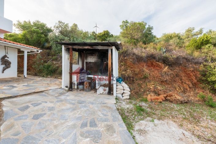 Image No.24-2 Bed Property for sale