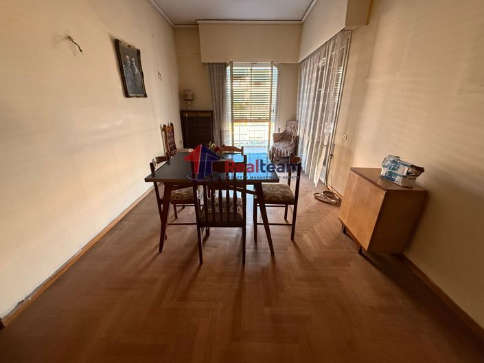 Image No.5-Appartement de 2 chambres à vendre à Grèce