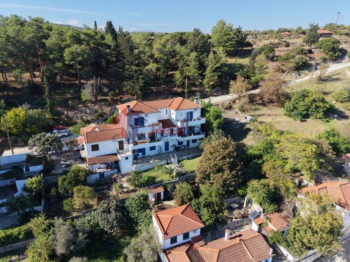 Image No.26-4 Bed Property for sale