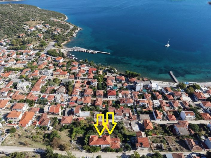 Image No.30-4 Bed Property for sale