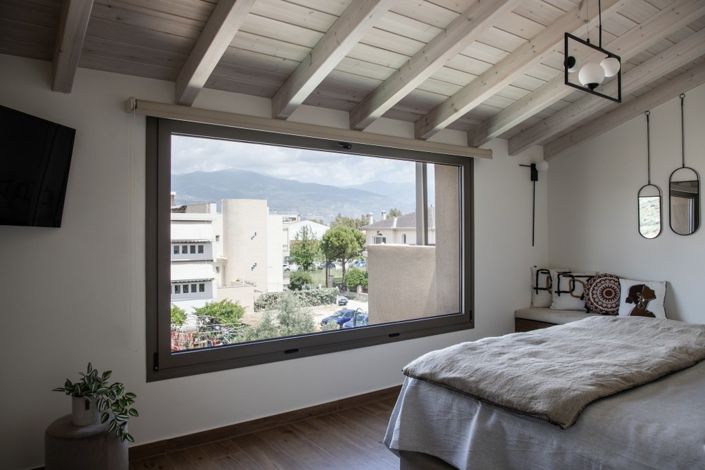 Image No.12-6 Bed Villa for sale