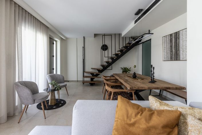 Image No.13-6 Bed Villa for sale