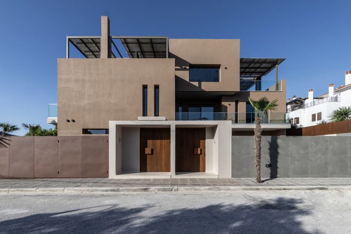 Image No.2-6 Bed Villa for sale