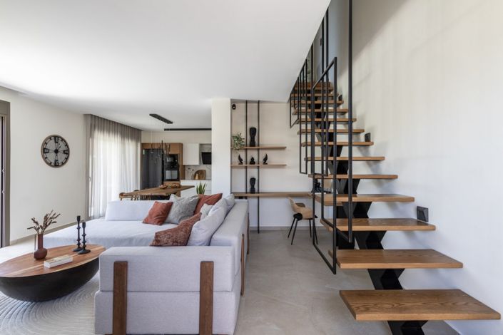 Image No.25-6 Bed Villa for sale