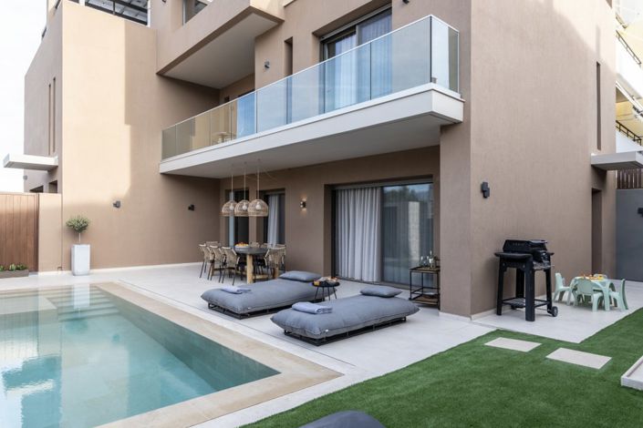 Image No.3-6 Bed Villa for sale